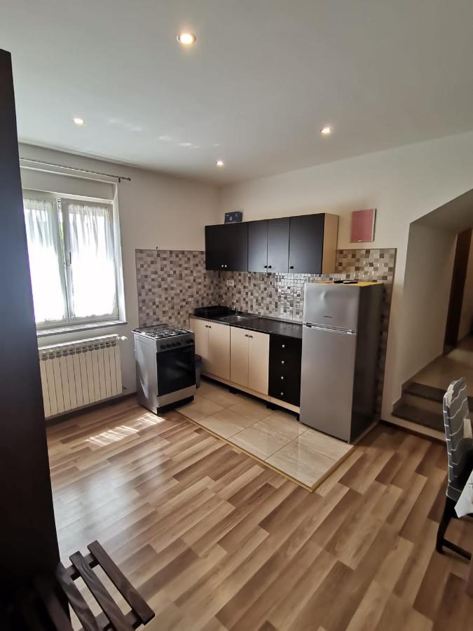 Trilj Apartman Jurika Extérieur photo