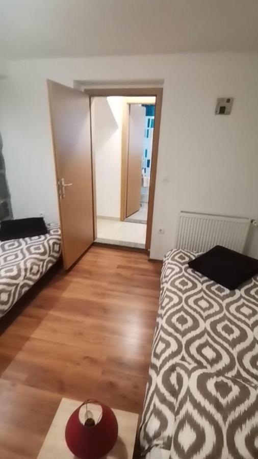 Trilj Apartman Jurika Extérieur photo