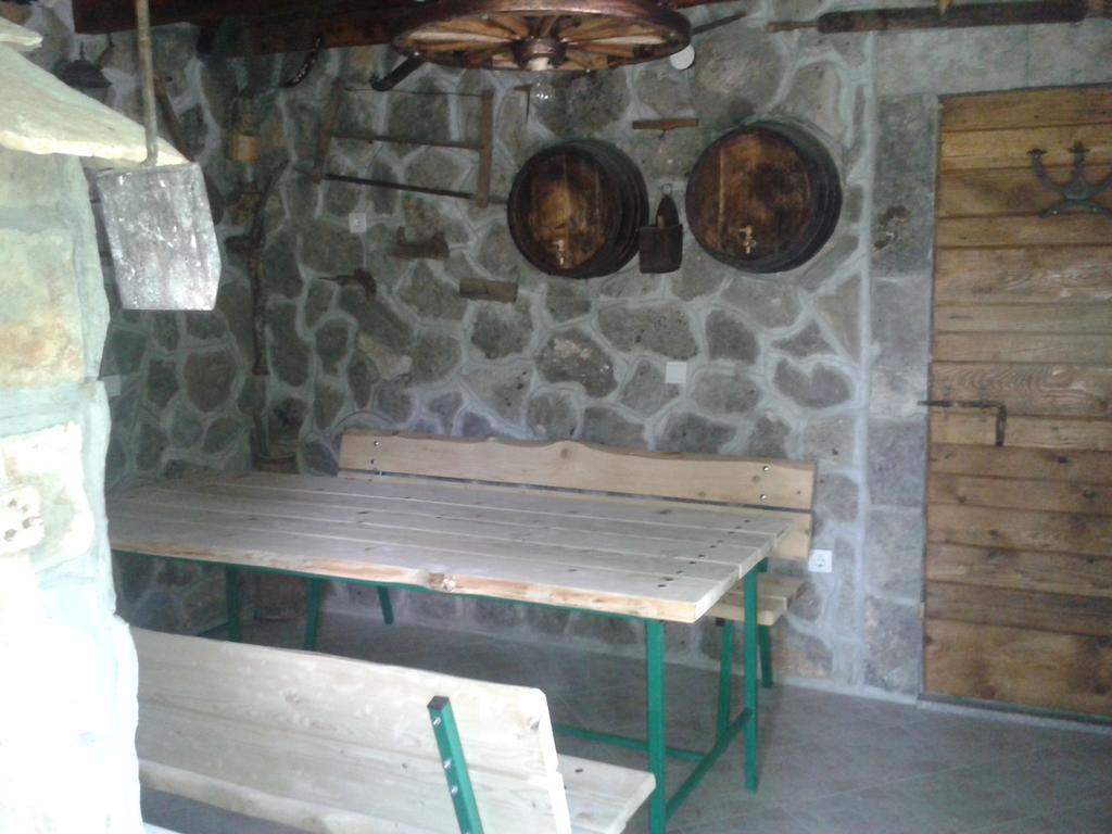 Trilj Apartman Jurika Extérieur photo