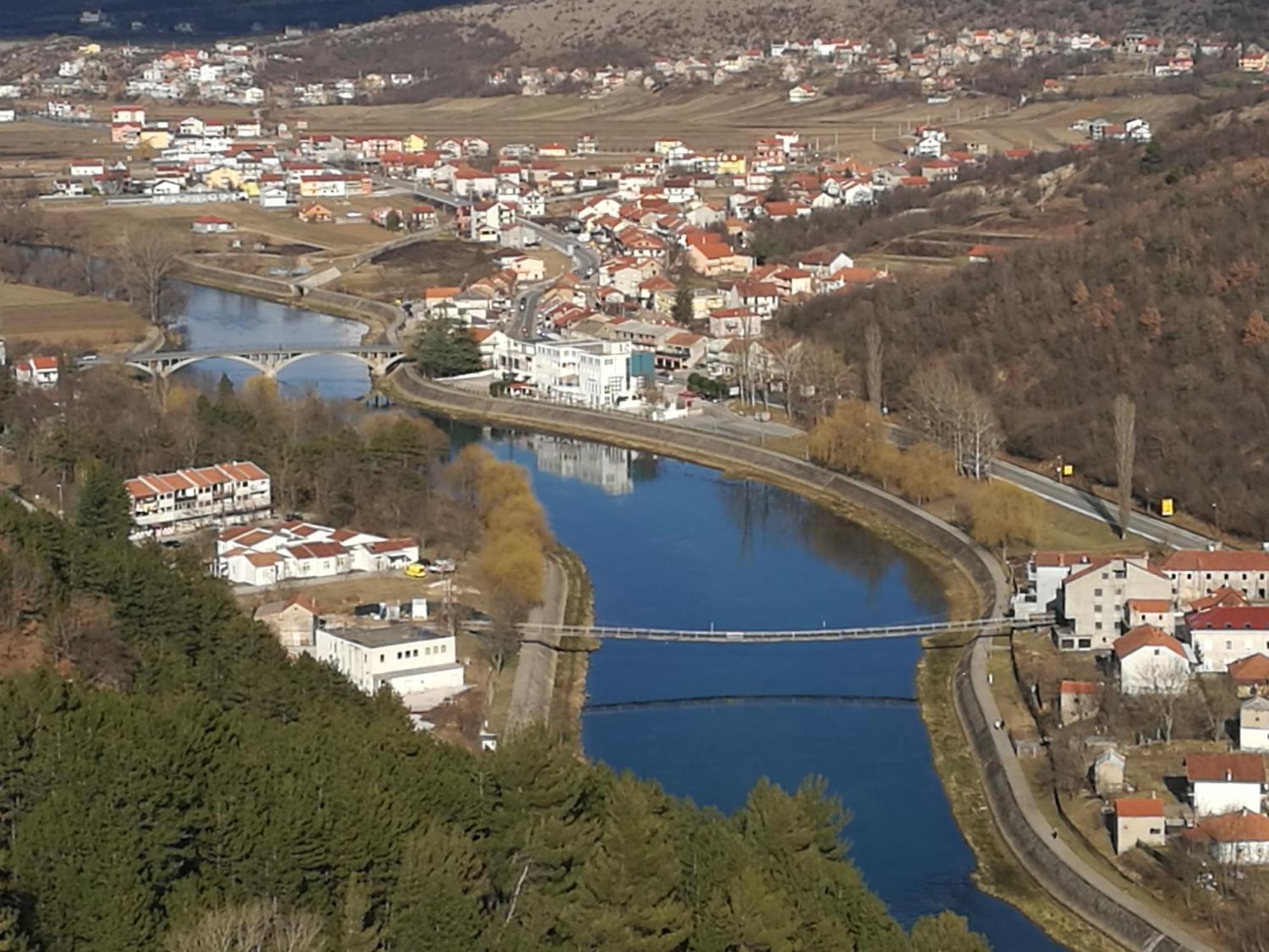 Trilj Apartman Jurika Extérieur photo